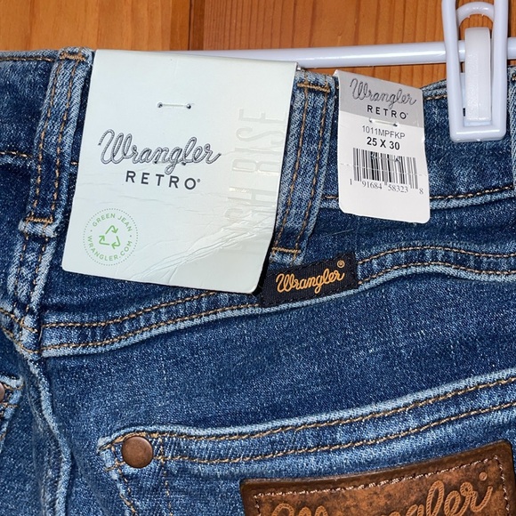 Wrangler retro women’s flare western jeans size 25X30 cowgirl rodeo jeans NWT - Picture 9 of 13